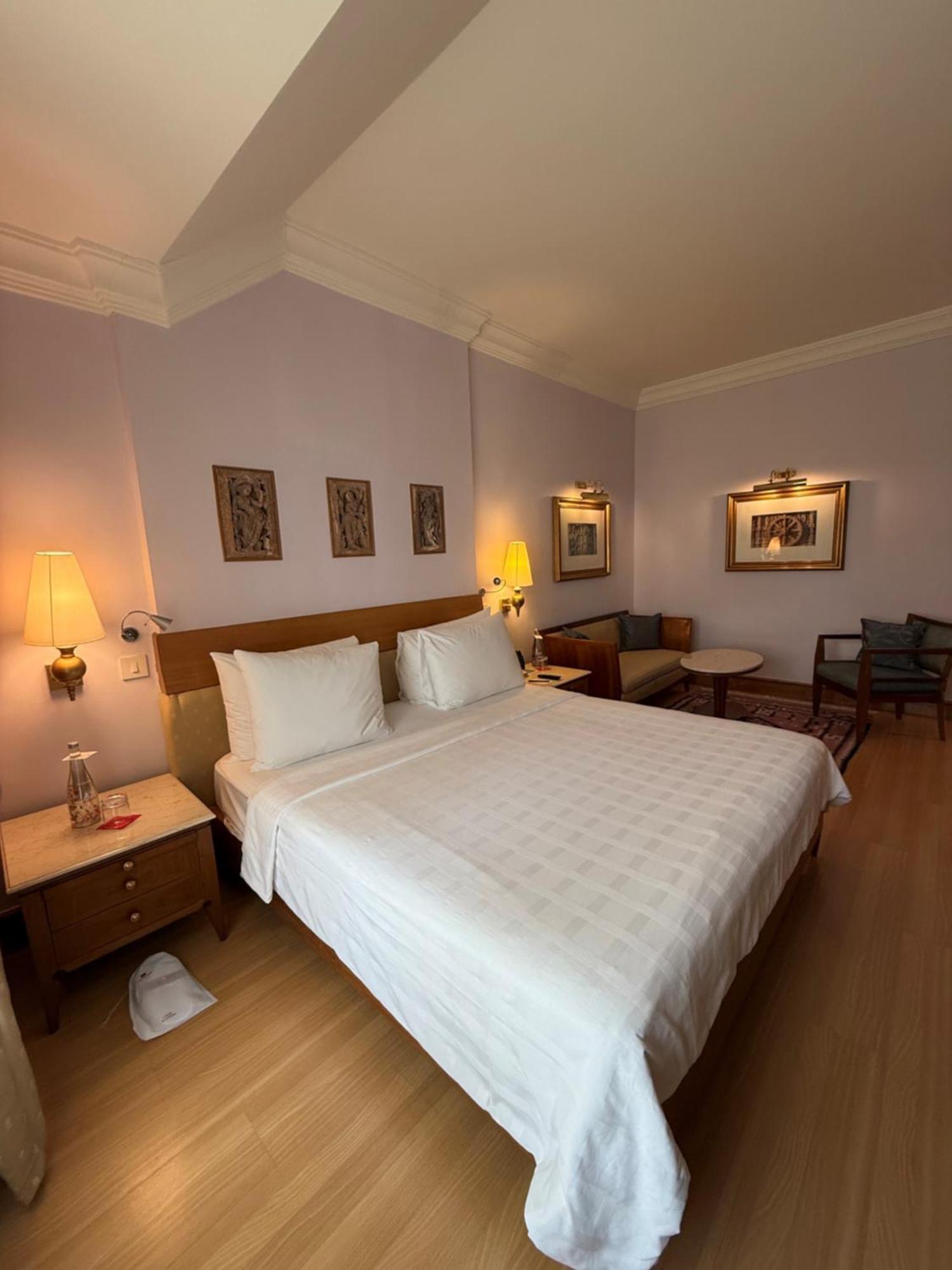 Hotel Trident Bhubaneswar Esterno foto